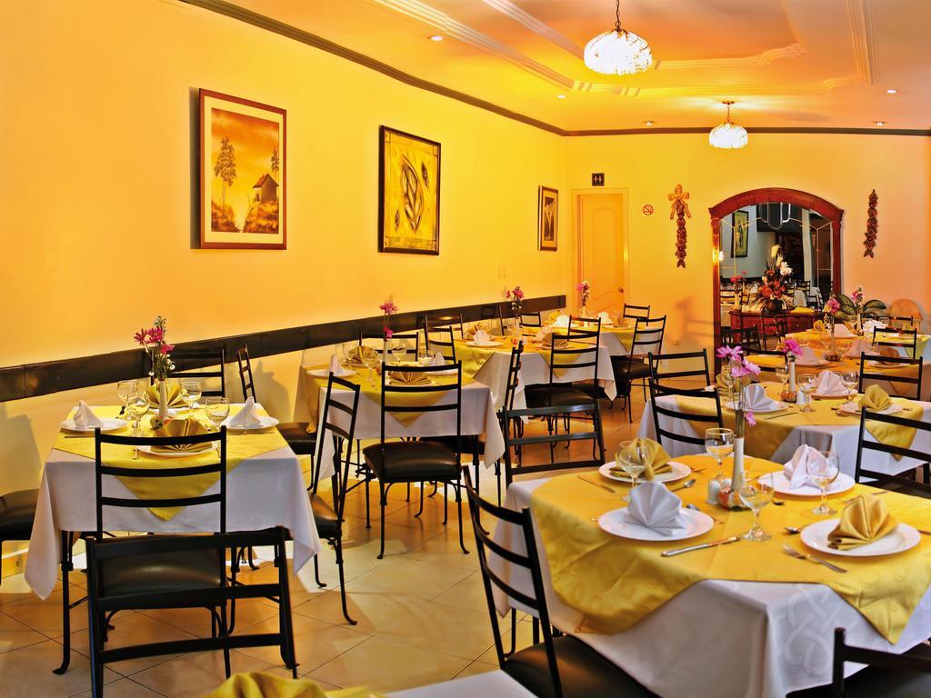 Hotel Yanuncay Cuenca Esterno foto